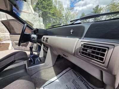 39K-Mile 1992 Ford Mustang LX Notchback 5.0L 5 Speed Manual Photo Gallery — Photo 117