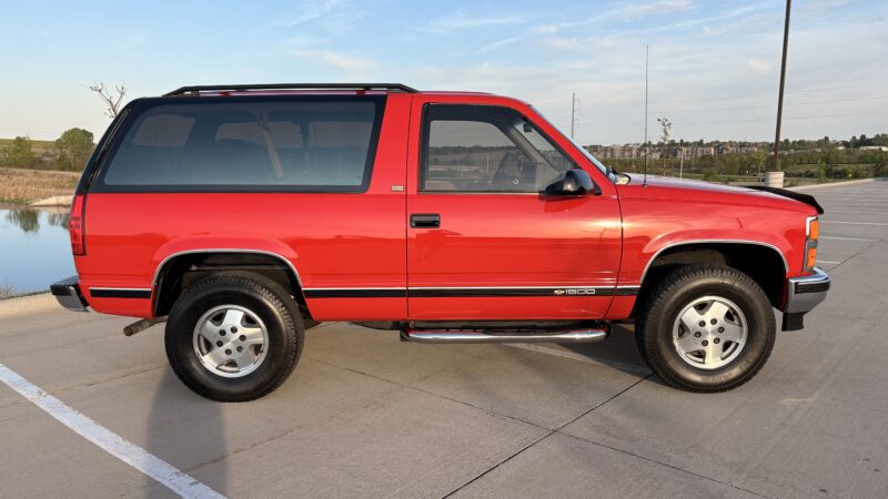 27K-Mile 1992 Chevrolet K1500 Blazer 2 Door 4X4
