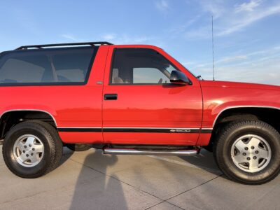 27K-Mile 1992 Chevrolet K1500 Blazer 2 Door 4X4 Photo Gallery — Photo 3