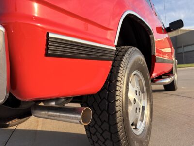 27K-Mile 1992 Chevrolet K1500 Blazer 2 Door 4X4 Photo Gallery — Photo 19