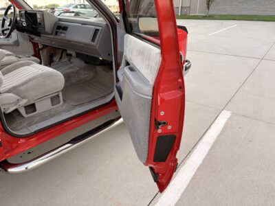 27K-Mile 1992 Chevrolet K1500 Blazer 2 Door 4X4 Photo Gallery — Photo 76