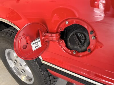 27K-Mile 1992 Chevrolet K1500 Blazer 2 Door 4X4 Photo Gallery — Photo 52