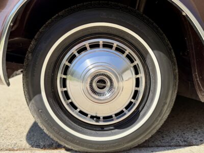 7K-Mile 1964 Chevrolet Corvair Monza Convertible Photo Gallery — Photo 19