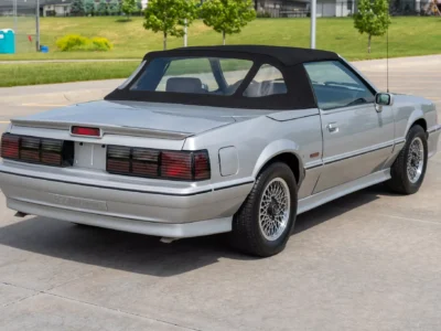 1,253-Mile 1988 Ford Mustang ASC McLaren 5 Speed Manual Photo Gallery — Photo 15