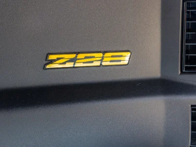 7K-Mile 1991 Chevrolet Camaro Z28 Convertible 5 Speed Manual Photo Gallery — Photo 44