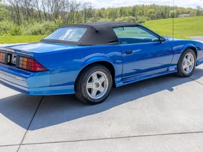 7K-Mile 1991 Chevrolet Camaro Z28 Convertible 5 Speed Manual Photo Gallery — Photo 3