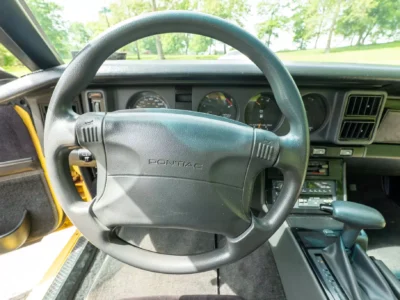 29K-Mile 1992 Pontiac Firebird T-Top V6 Photo Gallery — Photo 56