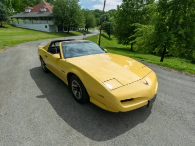29K-Mile 1992 Pontiac Firebird T-Top V6 Photo Gallery — Photo 17