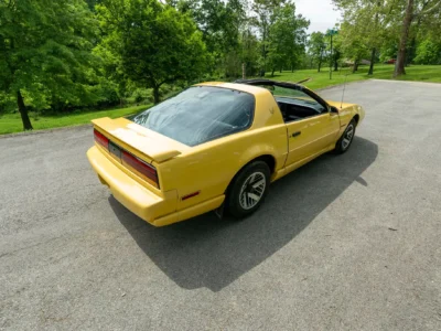 29K-Mile 1992 Pontiac Firebird T-Top V6 Photo Gallery — Photo 13