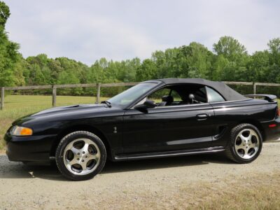 17K-Mile 1997 Ford Mustang SVT Cobra Convertible Photo Gallery — Photo 4