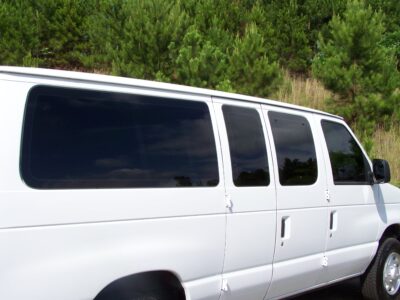 5K-Mile 2011 Ford E150 XL Club Wagon 8 Passenger Photo Gallery — Photo 20