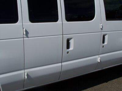 5K-Mile 2011 Ford E150 XL Club Wagon 8 Passenger Photo Gallery — Photo 21