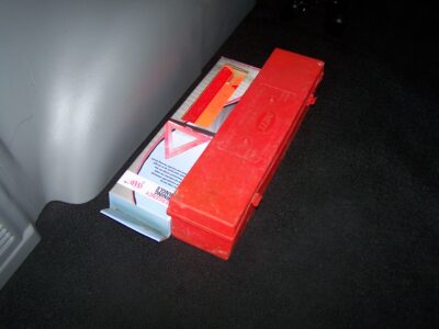 5K-Mile 2011 Ford E150 XL Club Wagon 8 Passenger Photo Gallery — Photo 57