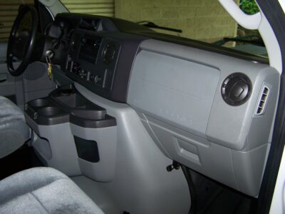 5K-Mile 2011 Ford E150 XL Club Wagon 8 Passenger Photo Gallery — Photo 71