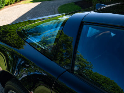 58-Mile 1990 Chevrolet Corvette ZR1 Photo Gallery — Photo 99