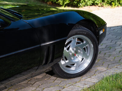 58-Mile 1990 Chevrolet Corvette ZR1 Photo Gallery — Photo 108
