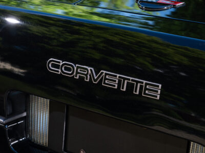 58-Mile 1990 Chevrolet Corvette ZR1 Photo Gallery — Photo 111
