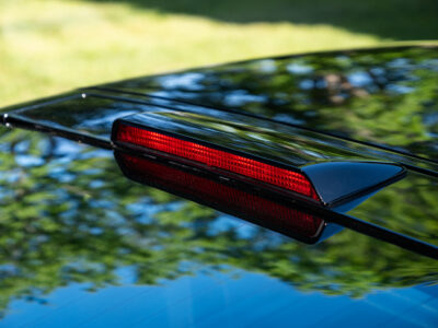 58-Mile 1990 Chevrolet Corvette ZR1 Photo Gallery — Photo 120