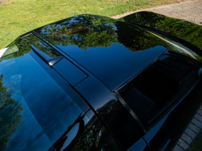 58-Mile 1990 Chevrolet Corvette ZR1 Photo Gallery — Photo 121