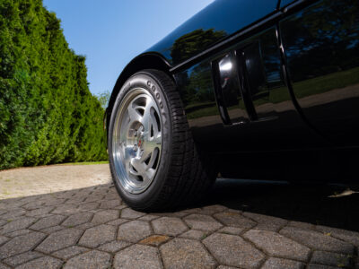 58-Mile 1990 Chevrolet Corvette ZR1 Photo Gallery — Photo 132