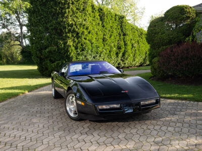 58-Mile 1990 Chevrolet Corvette ZR1 Photo Gallery — Photo 13