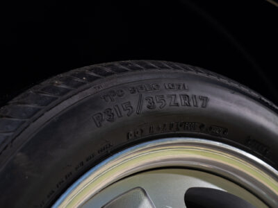 58-Mile 1990 Chevrolet Corvette ZR1 Photo Gallery — Photo 140