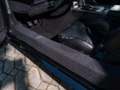 58-Mile 1990 Chevrolet Corvette ZR1 Photo Gallery — Photo 160
