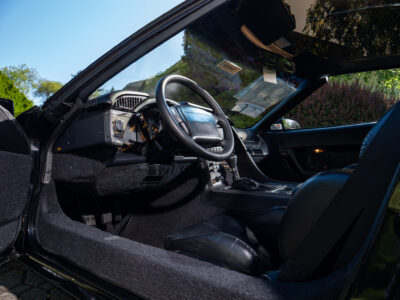58-Mile 1990 Chevrolet Corvette ZR1 Photo Gallery — Photo 161