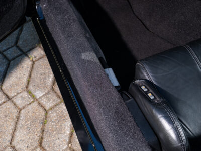 58-Mile 1990 Chevrolet Corvette ZR1 Photo Gallery — Photo 168