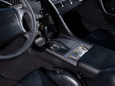 58-Mile 1990 Chevrolet Corvette ZR1 Photo Gallery — Photo 170