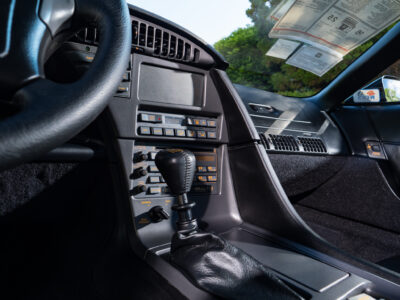 58-Mile 1990 Chevrolet Corvette ZR1 Photo Gallery — Photo 184