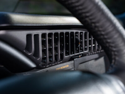 58-Mile 1990 Chevrolet Corvette ZR1 Photo Gallery — Photo 185