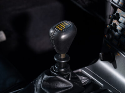 58-Mile 1990 Chevrolet Corvette ZR1 Photo Gallery — Photo 217