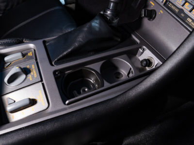 58-Mile 1990 Chevrolet Corvette ZR1 Photo Gallery — Photo 235