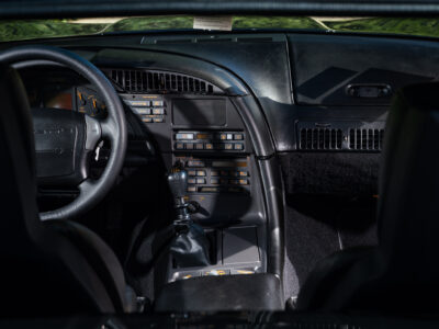 58-Mile 1990 Chevrolet Corvette ZR1 Photo Gallery — Photo 244