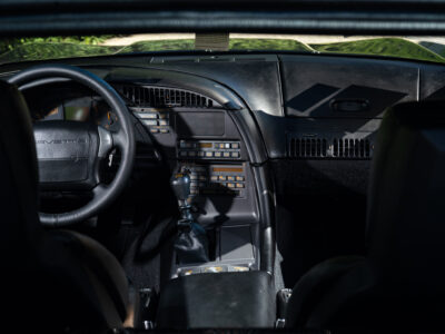58-Mile 1990 Chevrolet Corvette ZR1 Photo Gallery — Photo 245