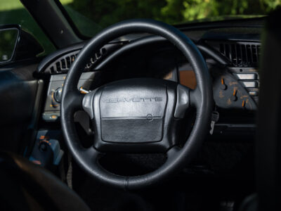 58-Mile 1990 Chevrolet Corvette ZR1 Photo Gallery — Photo 247
