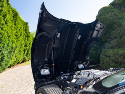 58-Mile 1990 Chevrolet Corvette ZR1 Photo Gallery — Photo 251