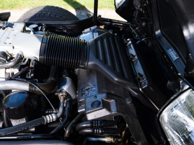 58-Mile 1990 Chevrolet Corvette ZR1 Photo Gallery — Photo 280