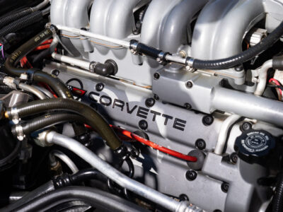 58-Mile 1990 Chevrolet Corvette ZR1 Photo Gallery — Photo 282