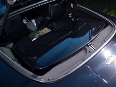 58-Mile 1990 Chevrolet Corvette ZR1 Photo Gallery — Photo 297