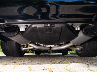 58-Mile 1990 Chevrolet Corvette ZR1 Photo Gallery — Photo 327