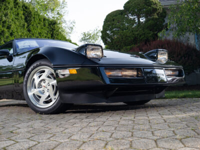 58-Mile 1990 Chevrolet Corvette ZR1 Photo Gallery — Photo 34