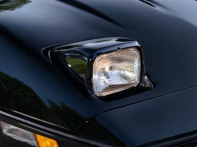 58-Mile 1990 Chevrolet Corvette ZR1 Photo Gallery — Photo 35
