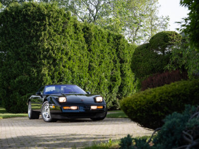 58-Mile 1990 Chevrolet Corvette ZR1 Photo Gallery — Photo 4