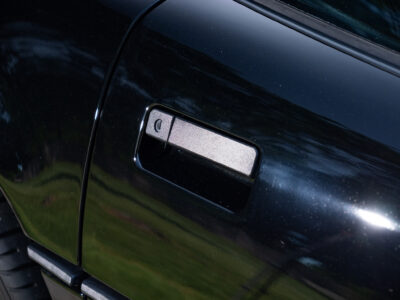 58-Mile 1990 Chevrolet Corvette ZR1 Photo Gallery — Photo 45