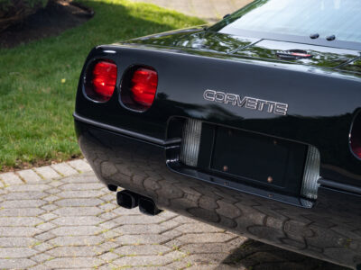 58-Mile 1990 Chevrolet Corvette ZR1 Photo Gallery — Photo 46