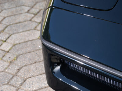 58-Mile 1990 Chevrolet Corvette ZR1 Photo Gallery — Photo 57