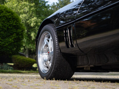 58-Mile 1990 Chevrolet Corvette ZR1 Photo Gallery — Photo 75