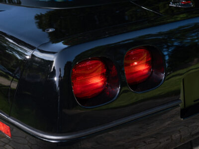 58-Mile 1990 Chevrolet Corvette ZR1 Photo Gallery — Photo 77